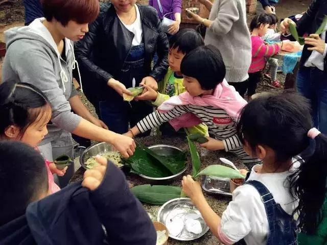 傳統(tǒng)美食回味：自制手工粽子